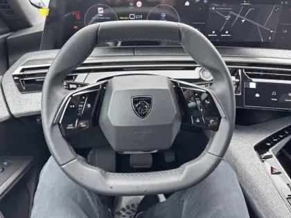 Photo 25 Peugeot 5008 Gén. III Ph1 Allure 5