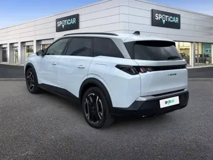 Photo 33 Peugeot 5008  Electrique 210 ch 73 kWh