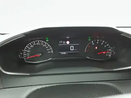 Photo 9 Peugeot 208  PureTech 75 S&S BVM5