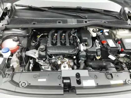 Photo 39 Peugeot 208  PureTech 75 S&S BVM5