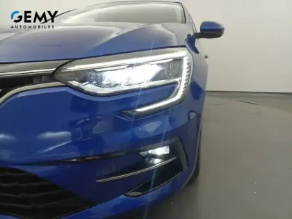 Photo 14 Renault Megane Mégane IV Estate PHEV 160