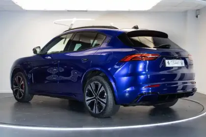 Photo 27 Maserati Grecale  410 kW