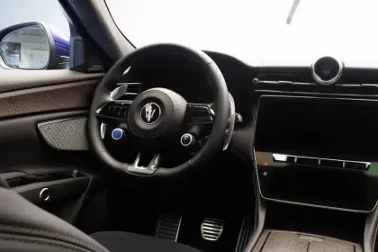 Photo 35 Maserati Grecale  410 kW