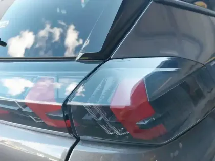 Photo 16 Peugeot 2008  PureTech 100 S&S BVM6