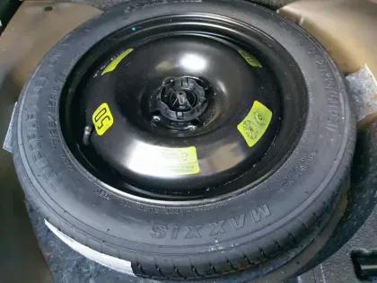 Photo 19 Peugeot 2008  PureTech 100 S&S BVM6