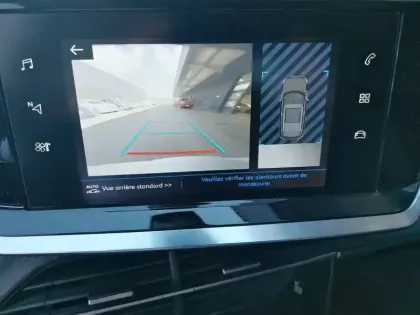 Photo 17 Peugeot 2008  PureTech 100 S&S BVM6