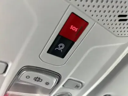 Photo 22 Peugeot 208  PureTech 75 S&S BVM5