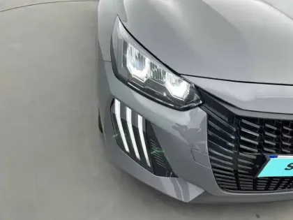 Photo 15 Peugeot 208  PureTech 75 S&S BVM5