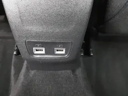 Photo 17 Peugeot 208  Electrique 50 kWh 136ch