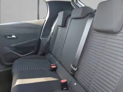 Photo 31 Peugeot 208  PureTech 75 S&S BVM5