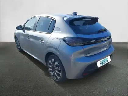 Photo 26 Peugeot 208  PureTech 75 S&S BVM5