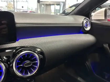 Photo 27 Mercedes Classe A  180 BM6