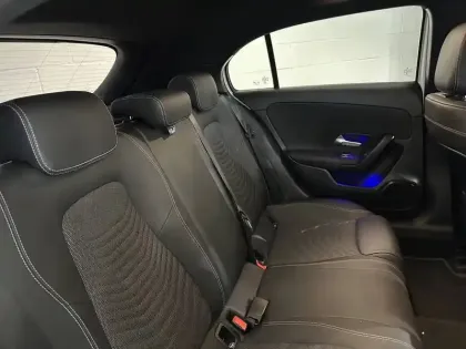 Photo 43 Mercedes Classe A  180 BM6