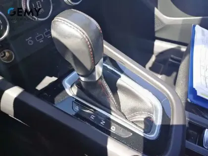 Photo 15 Renault Arkana  TCe 140 EDC FAP