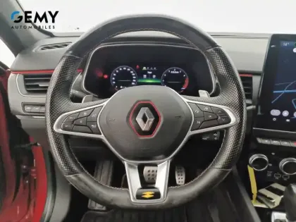 Photo 32 Renault Arkana  TCe 140 EDC FAP