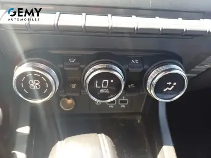 Photo 14 Renault Arkana  TCe 140 EDC FAP