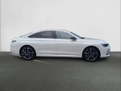 Photo 3 DS DS 9  Hybride E-Tense 250