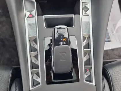 Photo 13 DS DS 9  Hybride E-Tense 250