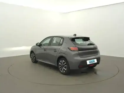 Photo 27 Peugeot 208  PureTech 75 S&S BVM5