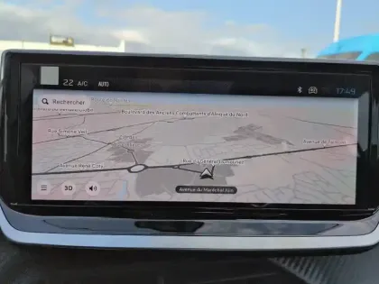 Photo 40 Peugeot 208  Hybrid 110 e-DCS6