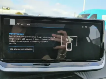 Photo 44 Peugeot 208  Hybrid 110 e-DCS6