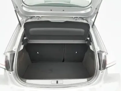 Photo 26 Peugeot 208  PureTech 75 S&S BVM5