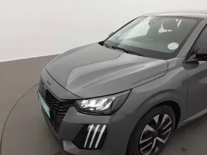 Photo 36 Peugeot 208  PureTech 75 S&S BVM5