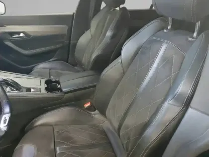 Photo 10 Peugeot 508  SW Hybrid 225 e-EAT8