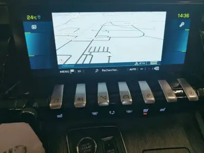 Photo 17 Peugeot 508  SW Hybrid 225 e-EAT8