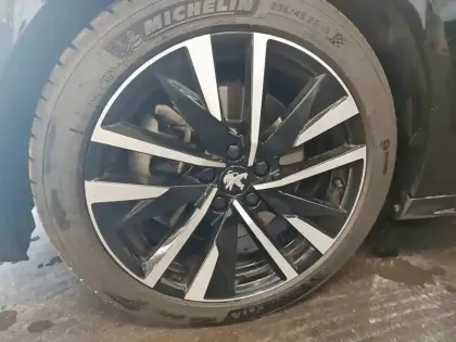 Photo 12 Peugeot 508  SW Hybrid 225 e-EAT8