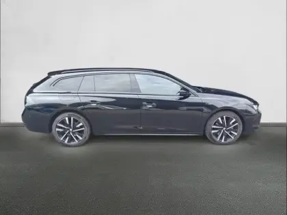 Photo 3 Peugeot 508  SW Hybrid 225 e-EAT8