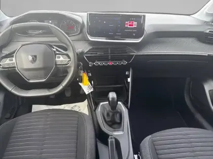 Photo 27 Peugeot 208  PureTech 75 S&S BVM5