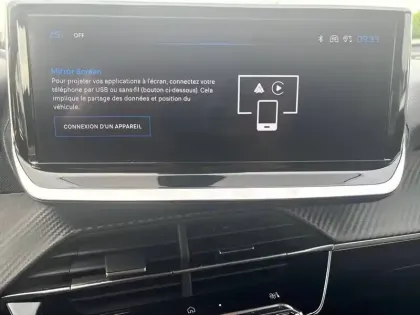 Photo 34 Peugeot 208  PureTech 75 S&S BVM5