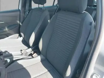 Photo 10 Peugeot 208  PureTech 75 S&S BVM5