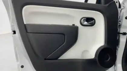 Photo 25 Renault Twingo  III Achat Intégral - 21