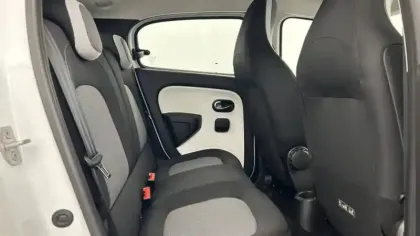 Photo 22 Renault Twingo  III Achat Intégral - 21