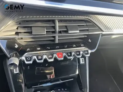 Photo 14 Peugeot 2008  Electrique 136 ch