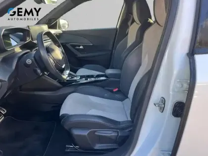 Photo 8 Peugeot 2008  Electrique 136 ch