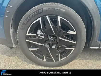 Photo 12 Peugeot 3008  1.2 Hybrid 145ch Allure e-DCS6