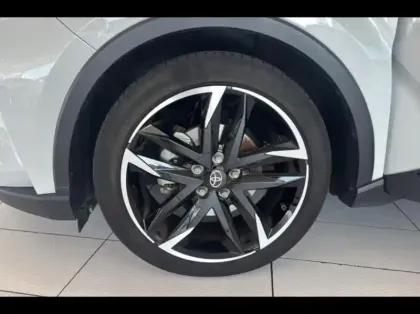 Photo 14 Toyota C-HR  122h GR-Sport 2WD E-CVT MY20