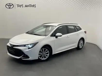 Photo Toyota Corolla Hybride 1.8l 140h Dynamic Ts 140 Ch