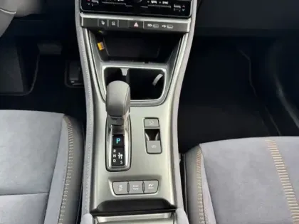 Photo 16 Lexus Lbx 1.5 136H 2WD Cool HYBRIDE PACK ADVAN