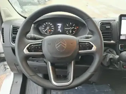 Photo 13 Citroën Jumper  Fg L2H1 3.0 120ch S&S Pack Premium Connect