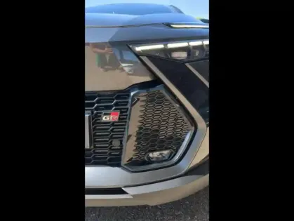 Photo 8 Toyota C-HR Gén. II Ph1 GR Sport 5