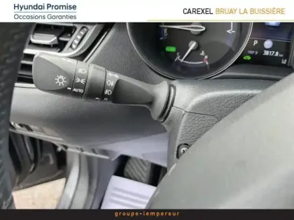 Photo 12 Toyota C-HR  2.0 Hybride 184ch Design Ultimate E-CVT