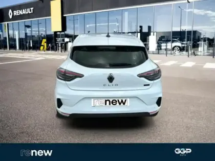 Photo 4 Renault Clio  1.6 E-Tech 145ch full hybrid Evolution - 24