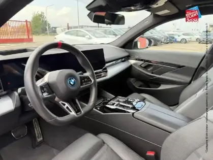 Photo 29 BMW Serie 5 Série 5 i5 M60 601ch xDrive