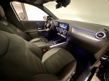 Photo 6 Mercedes GLA 200 d AMG Line