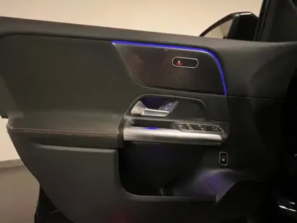 Photo 16 Mercedes GLA 200 d AMG Line