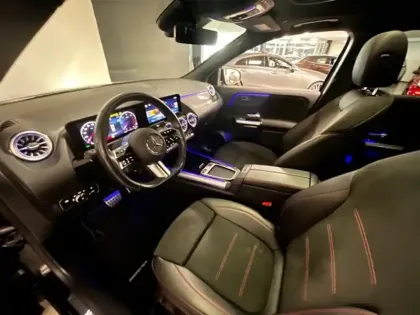 Photo 5 Mercedes GLA 200 d AMG Line